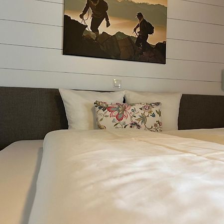 Nonas B&B Galtur Bagian luar foto