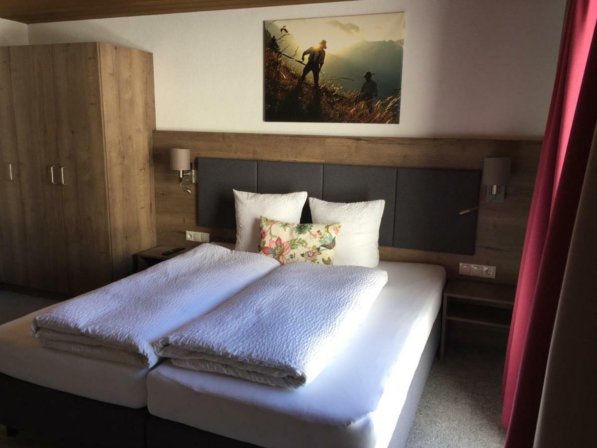 Nonas B&B Galtur Bagian luar foto